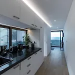 Oasis House Апартаменты Сан-Роки