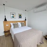 Апартаменты Oasis House Сан-Роки