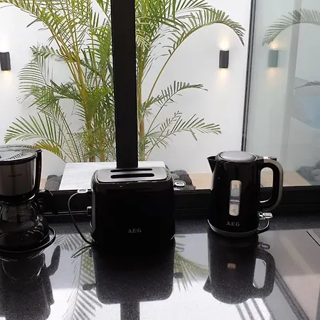 Oasis House Apartment *