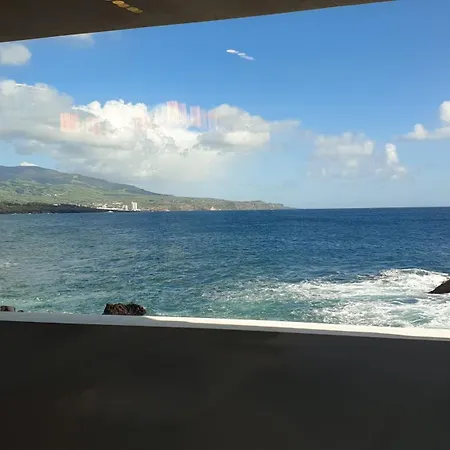 At Azores - Oasis House Apartment Sao Roque (Sao Miguel)