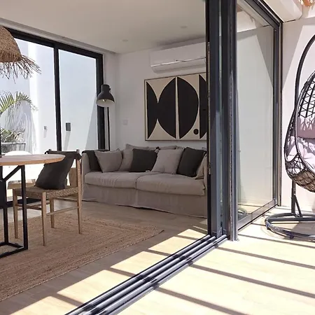 Apartment Oasis House